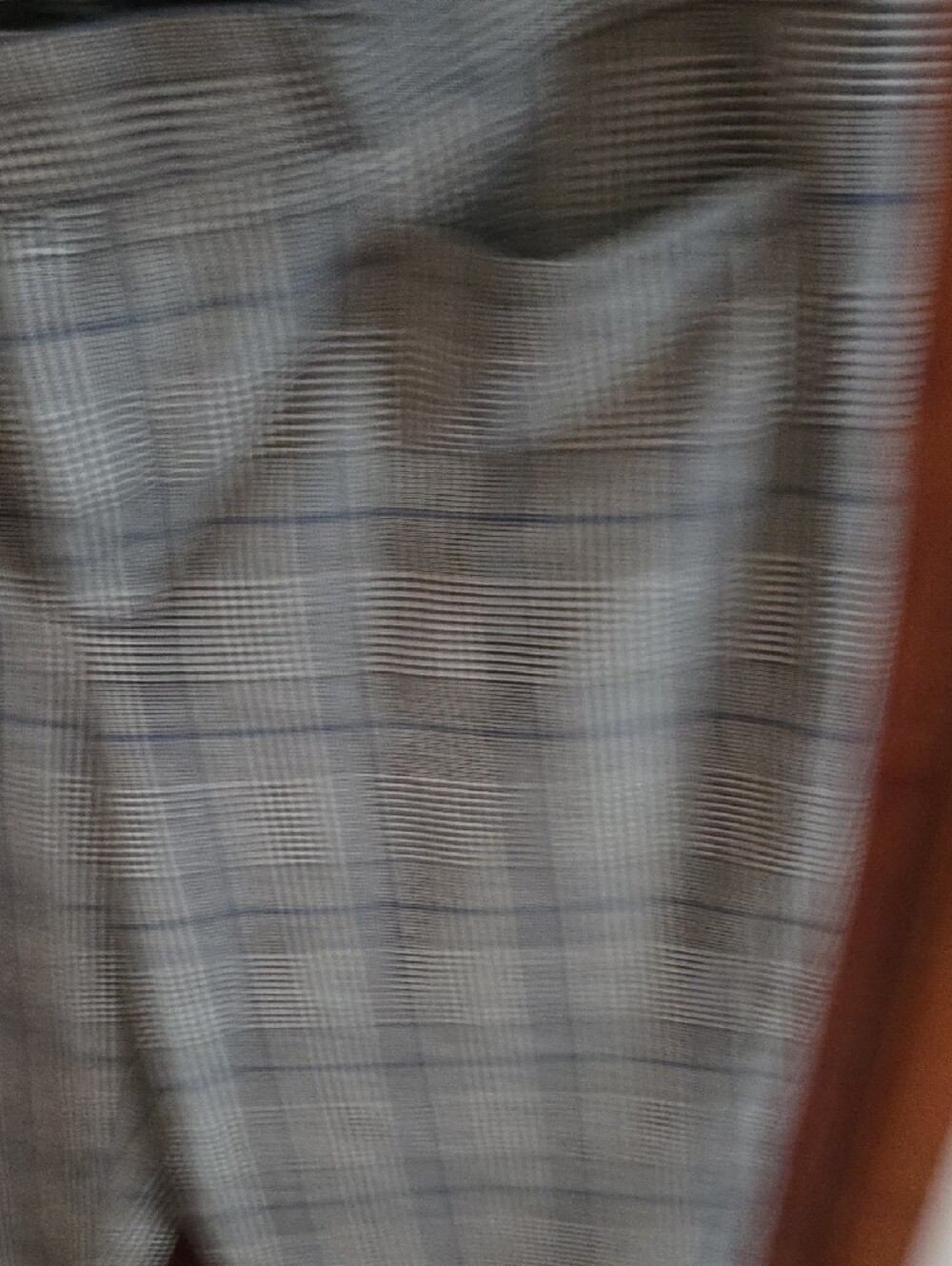 Banana Republic Gray Plaid Ankle Pants with Subtle Blue Windowpane - Picture 4 of 5